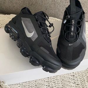 Like new vapor max